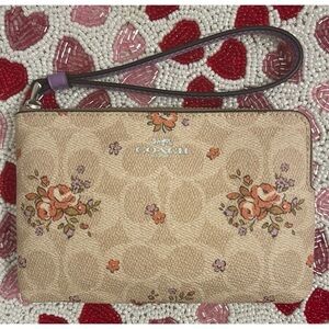 Coach Floral Wristlet!